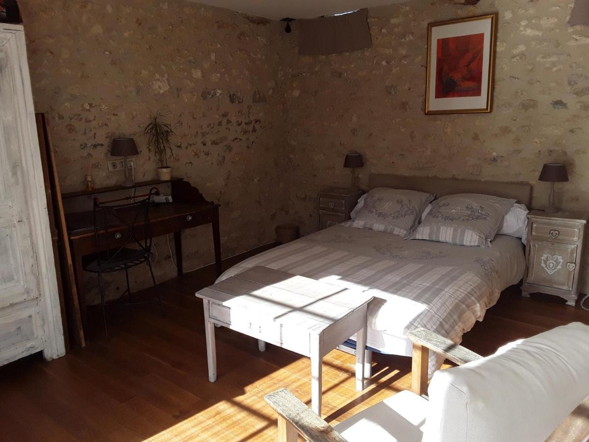 Ancienne Maison Des Templiers Gouillons Екстер'єр фото