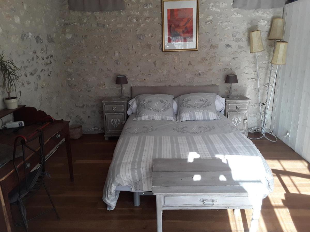 Ancienne Maison Des Templiers Gouillons Екстер'єр фото